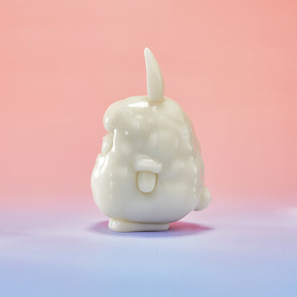 バニーメイ フィギュアマスコット 蓄光ver.