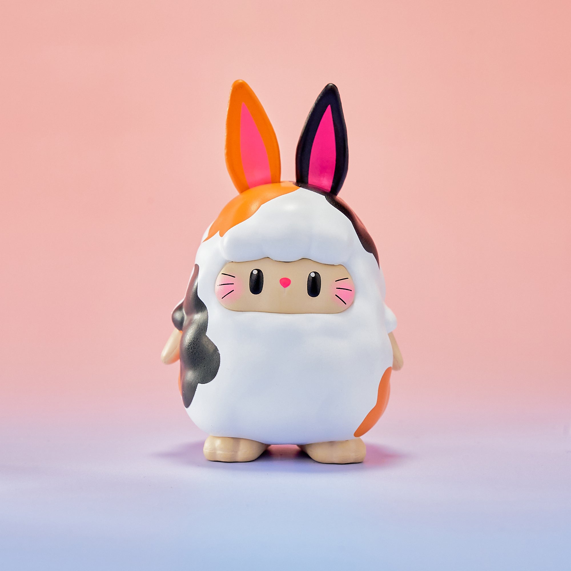 BUNNY MAY FIGURE MASCOT