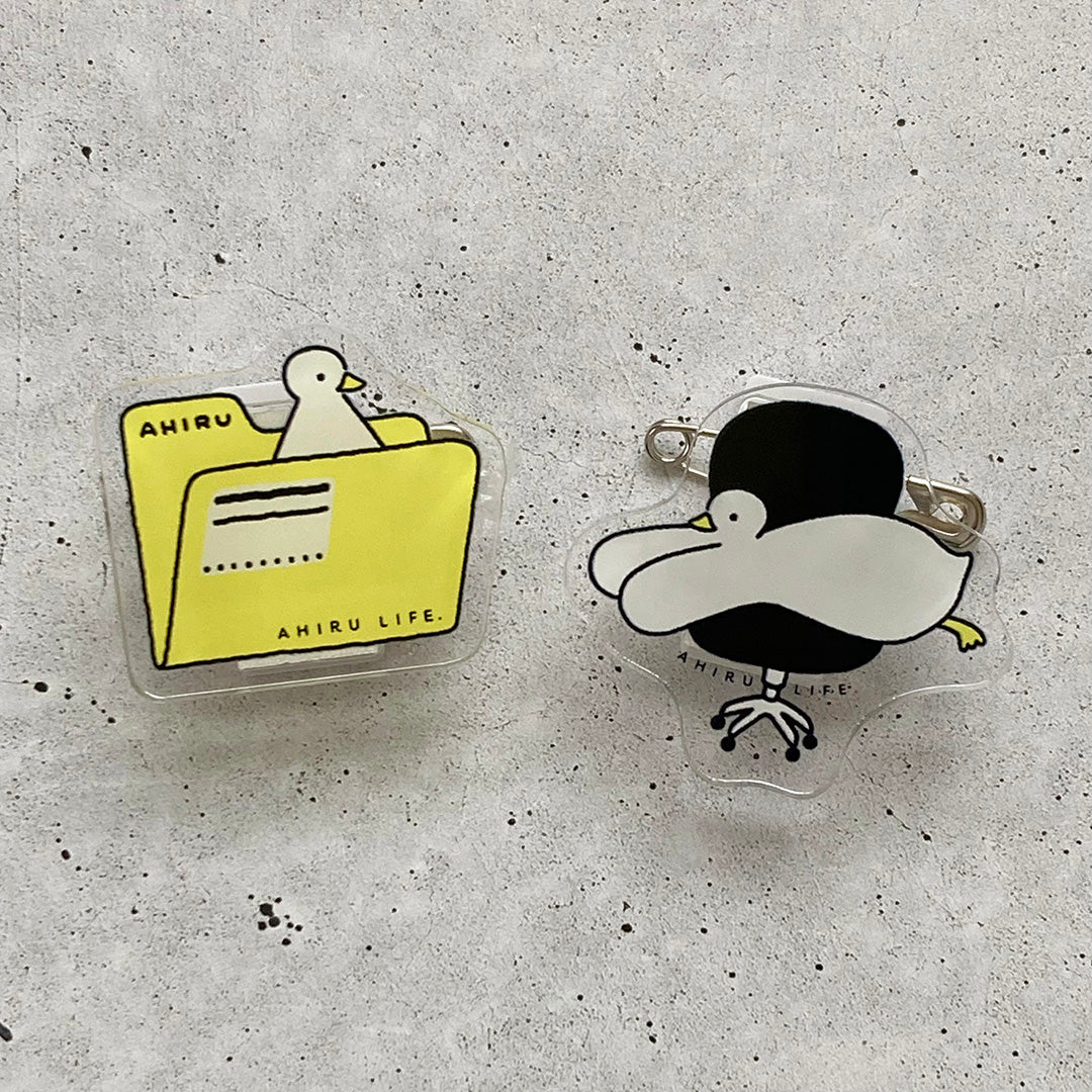 Acrylic Clip “Office”