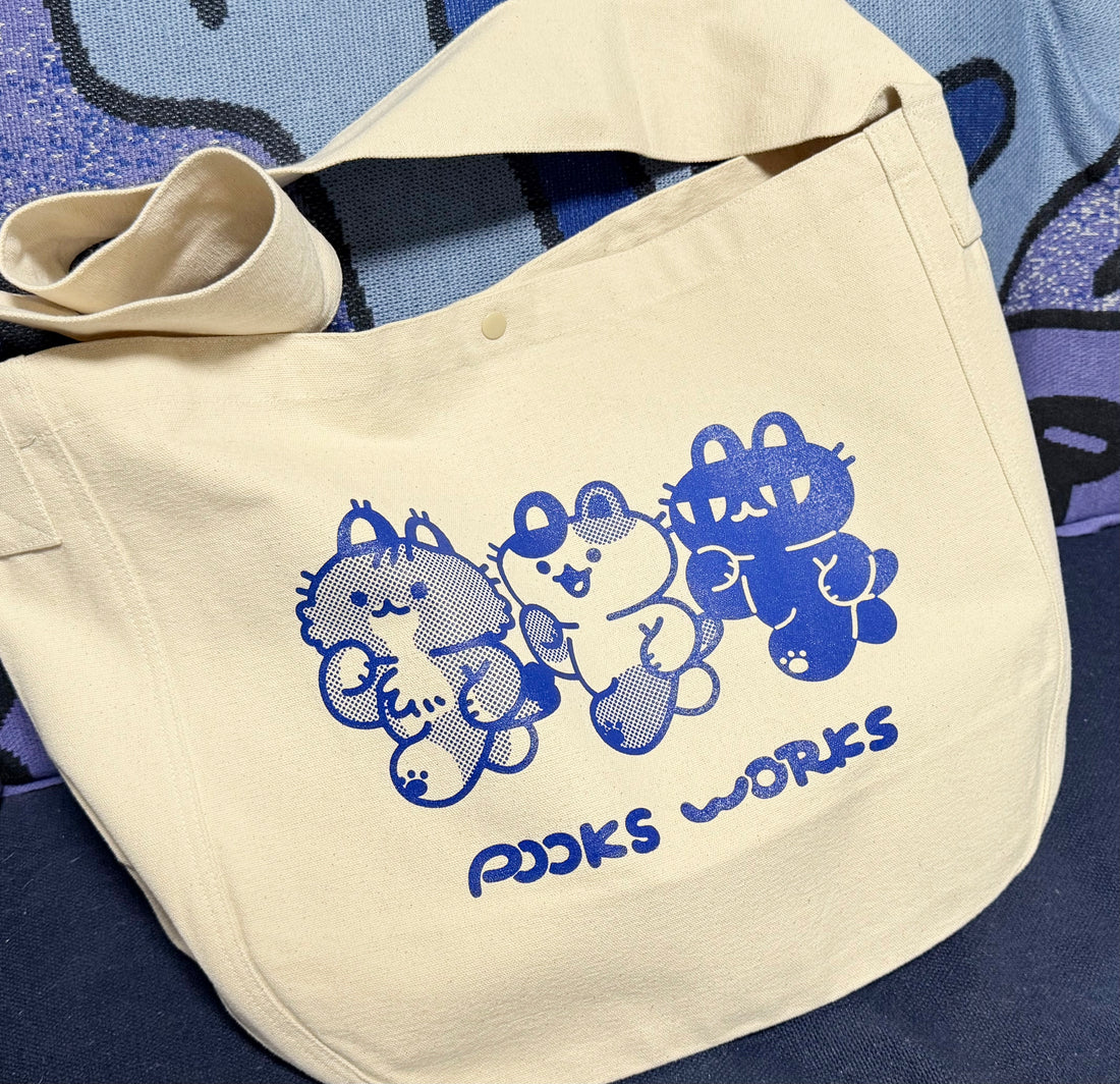 Newspaper Bag [PooksWorks]